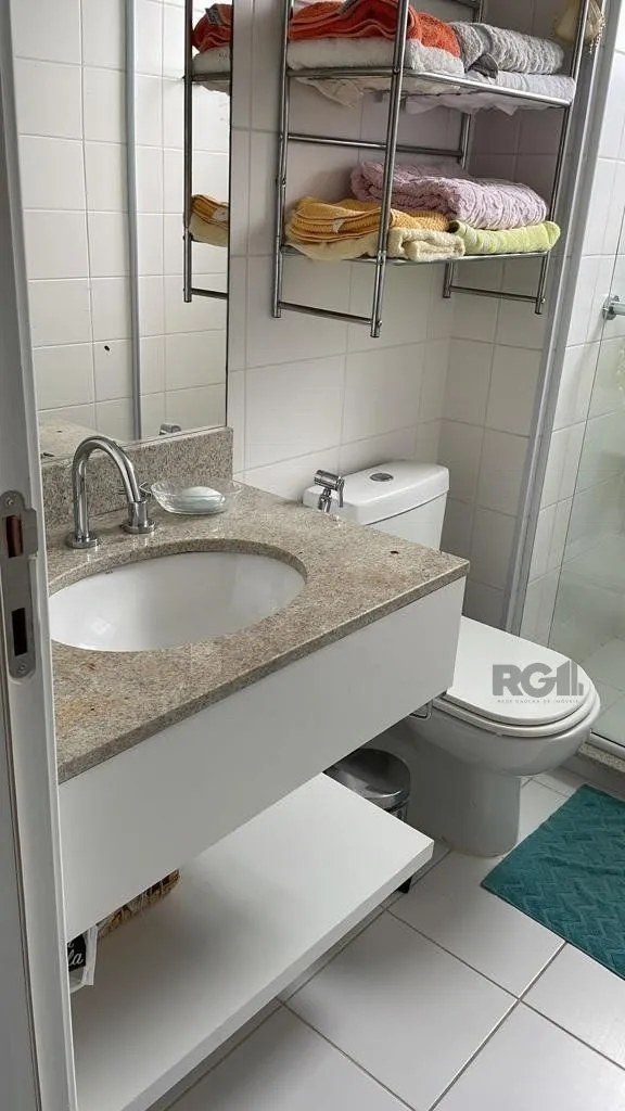 Imagem Casa no Condomínio Rossi 4 Dormitórios