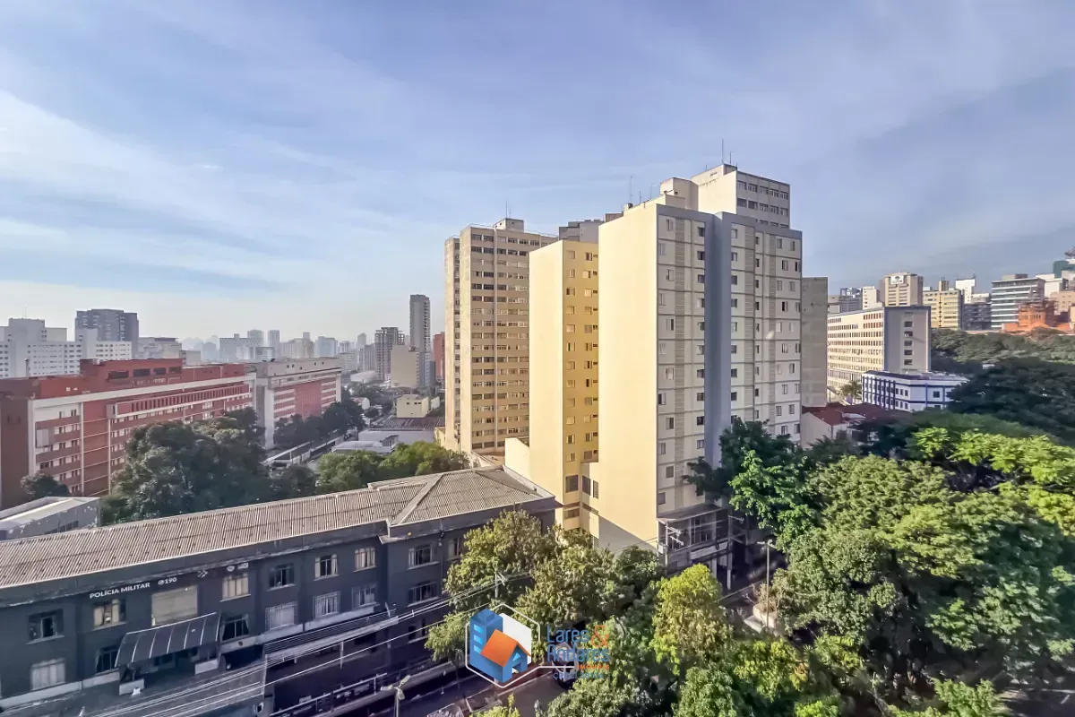 Imagem Conjunto comercial para venda em Liberdade, 61m²