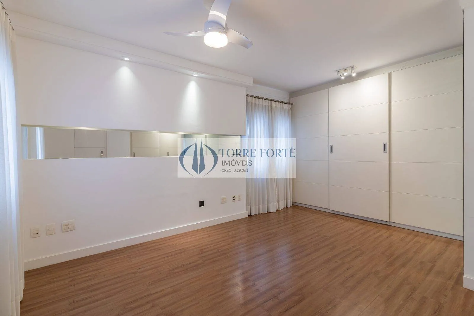 Imagem Ótimo apartamento com 108 m², 2 suítes, 2 vagas de garagem, em Pinheiros