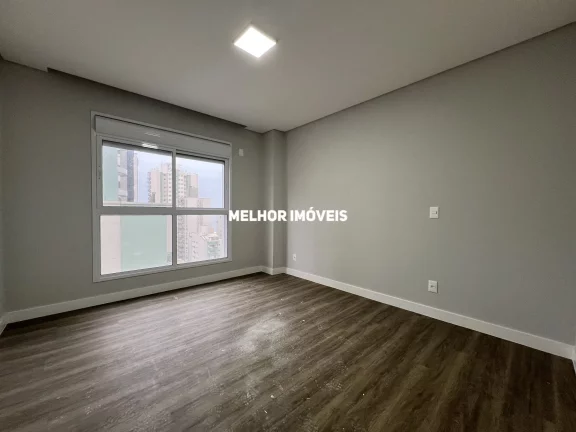 Imagem Locação Anual Apartamento Alto Padrão com churrasqueira á carvão e uma linda vista em Balneário Camboriú