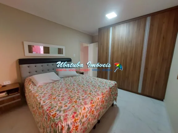 Imagem casa bem localizada com 03 dormitórios no centro