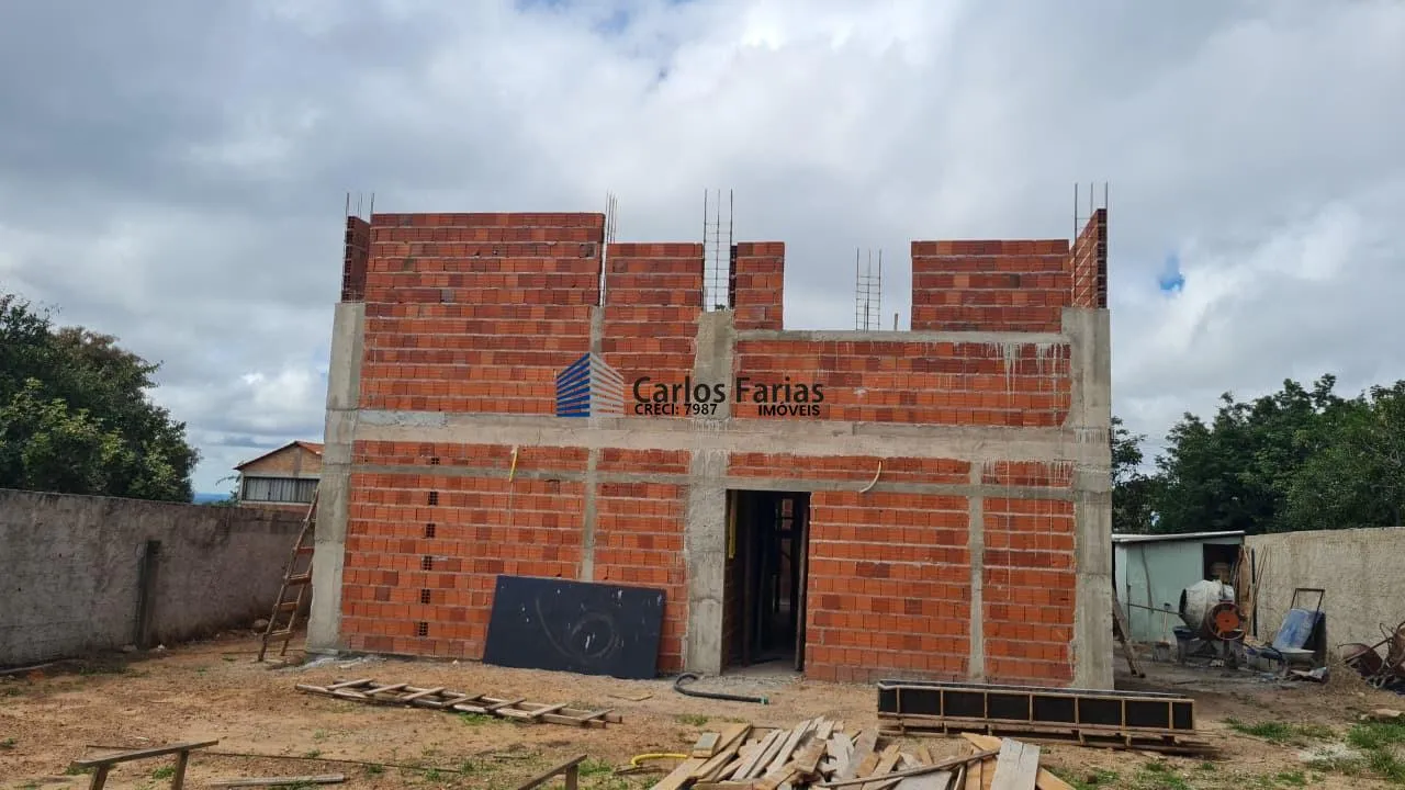 Imagem Casa em Condomínio para Venda em Brasília, Setor Habitacional Tororó (Jardim Botânico), 3 dormitórios, 2 suítes, 3 banheiros, 2 vagas