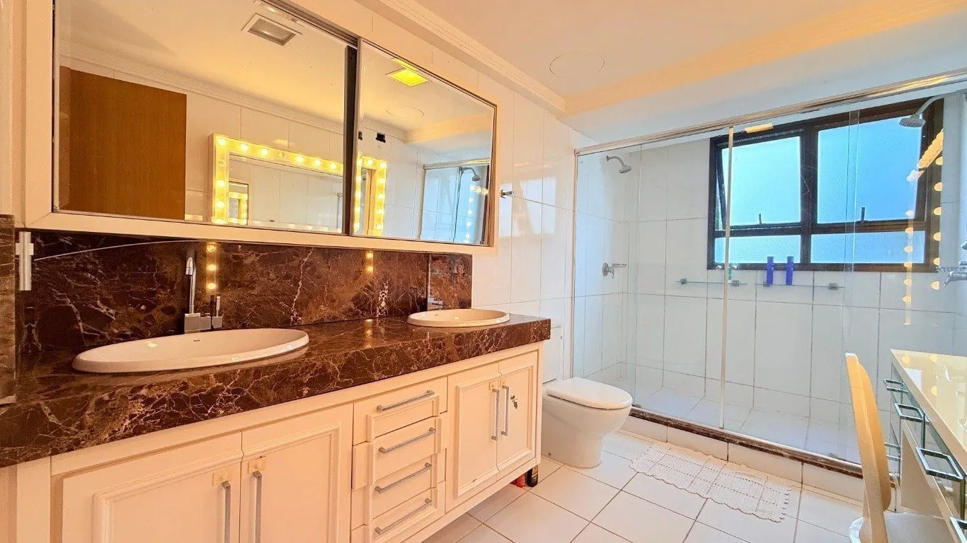Imagem Apartamento de 3 dormitórios à venda em Bela Vista, Porto Alegre