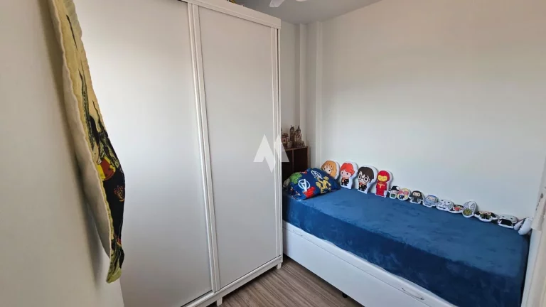 Imagem Apartamento Aconchegante na Vila Belmiro com 02 quartos (01 suíte), garagem demarcada na escritura.
