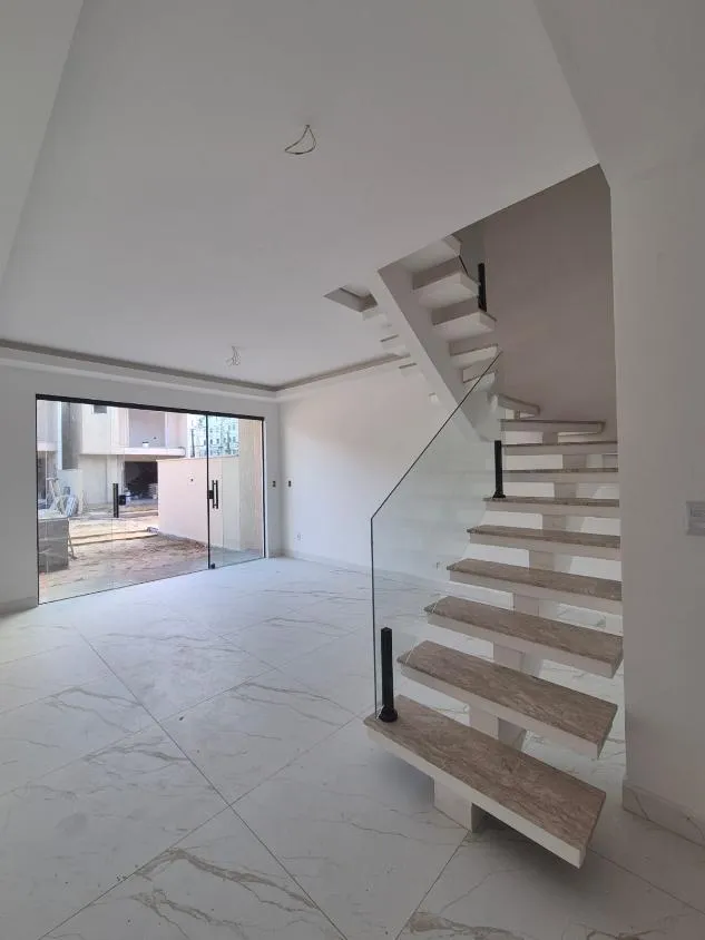 Imagem CASAS 4/4 COM 1 SUITE PRÓXIMO PARQUE SHOPPING LAURO DE FREITAS