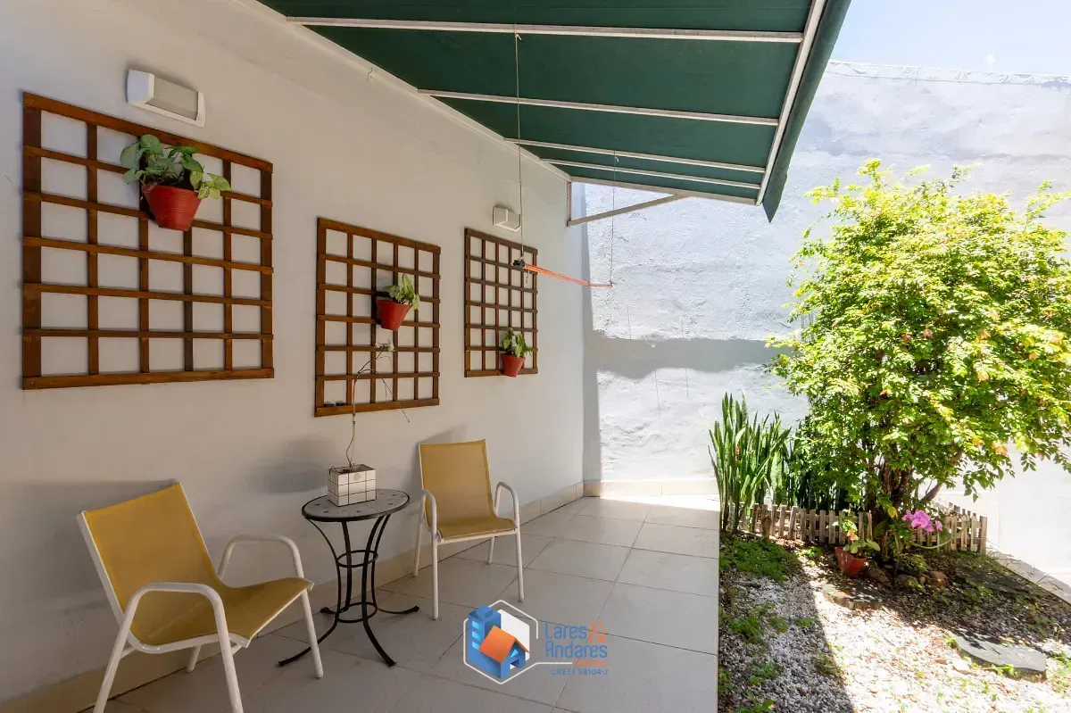 Imagem Casa para venda em Rolinópolis com 4 quartos, sendo 1 suíte, 240m²