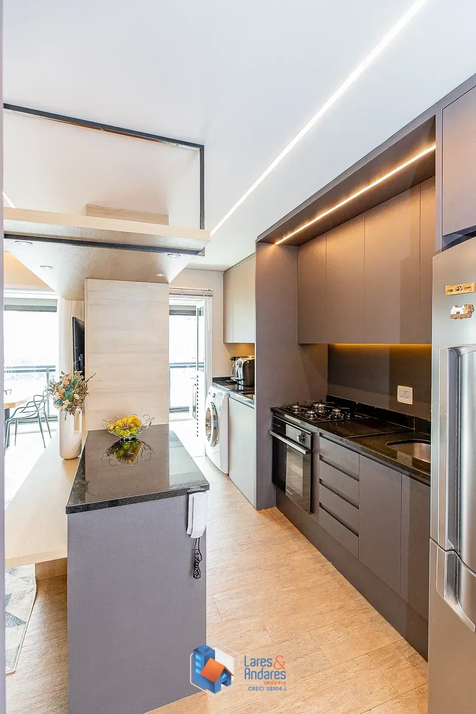 Imagem Apartamento para venda em Chácara Santo Antônio (Zona Sul) com 2 quartos, sendo 1 suíte, 70m²