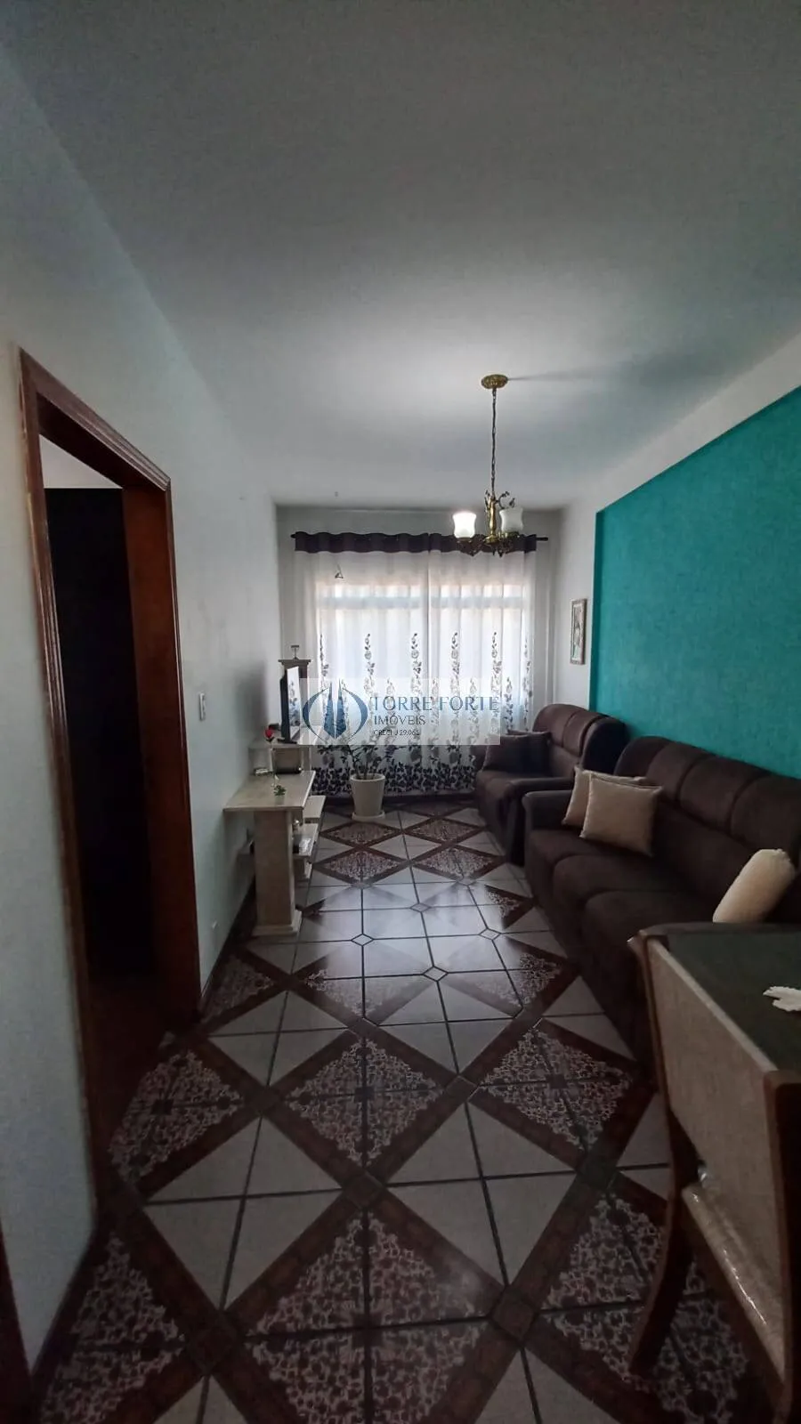 Imagem 2 casas com 3 dormitórios 4 banheiros + 1 salão na Vila Mafra