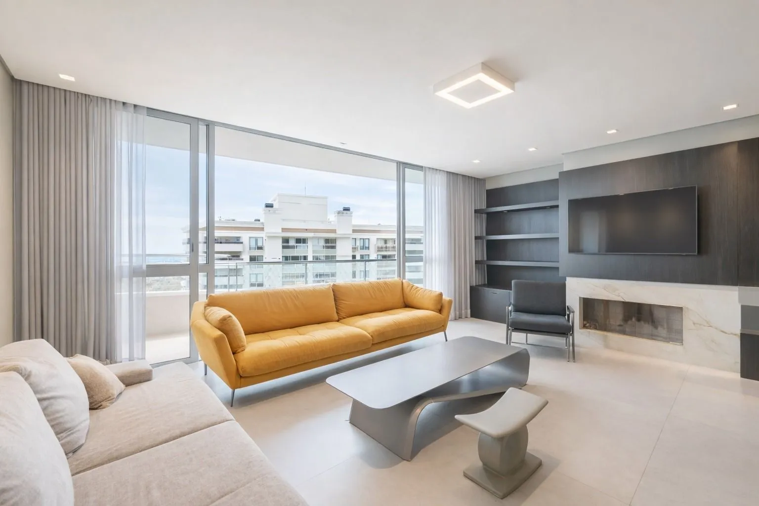 Imagem Apartamento maravilhoso, duas vagas individuais, infra de clube, próximo ao Iguatemi, Bairro Boa Vista