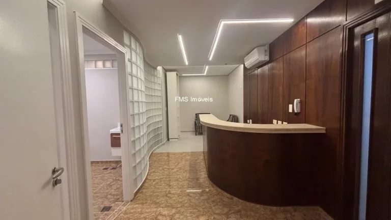 Imagem Conjunto Comercial de Alto Padrão para Locação na Bela Vista, São Paulo-SP: 3 Salas, 1 Vaga de Garagem, 62m².