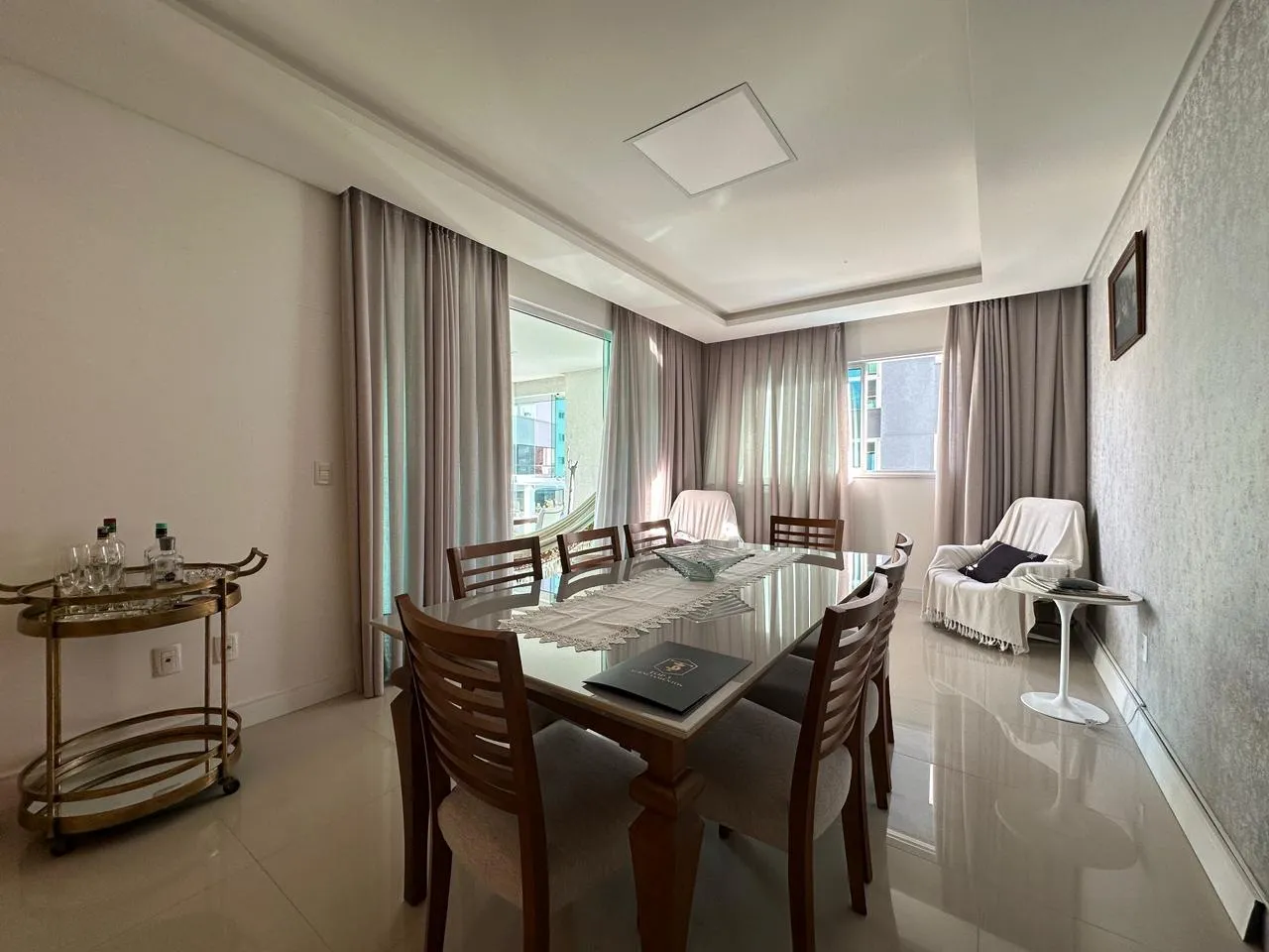 Imagem Apartamento à venda com 163m2 por R$ 2.500.000,00