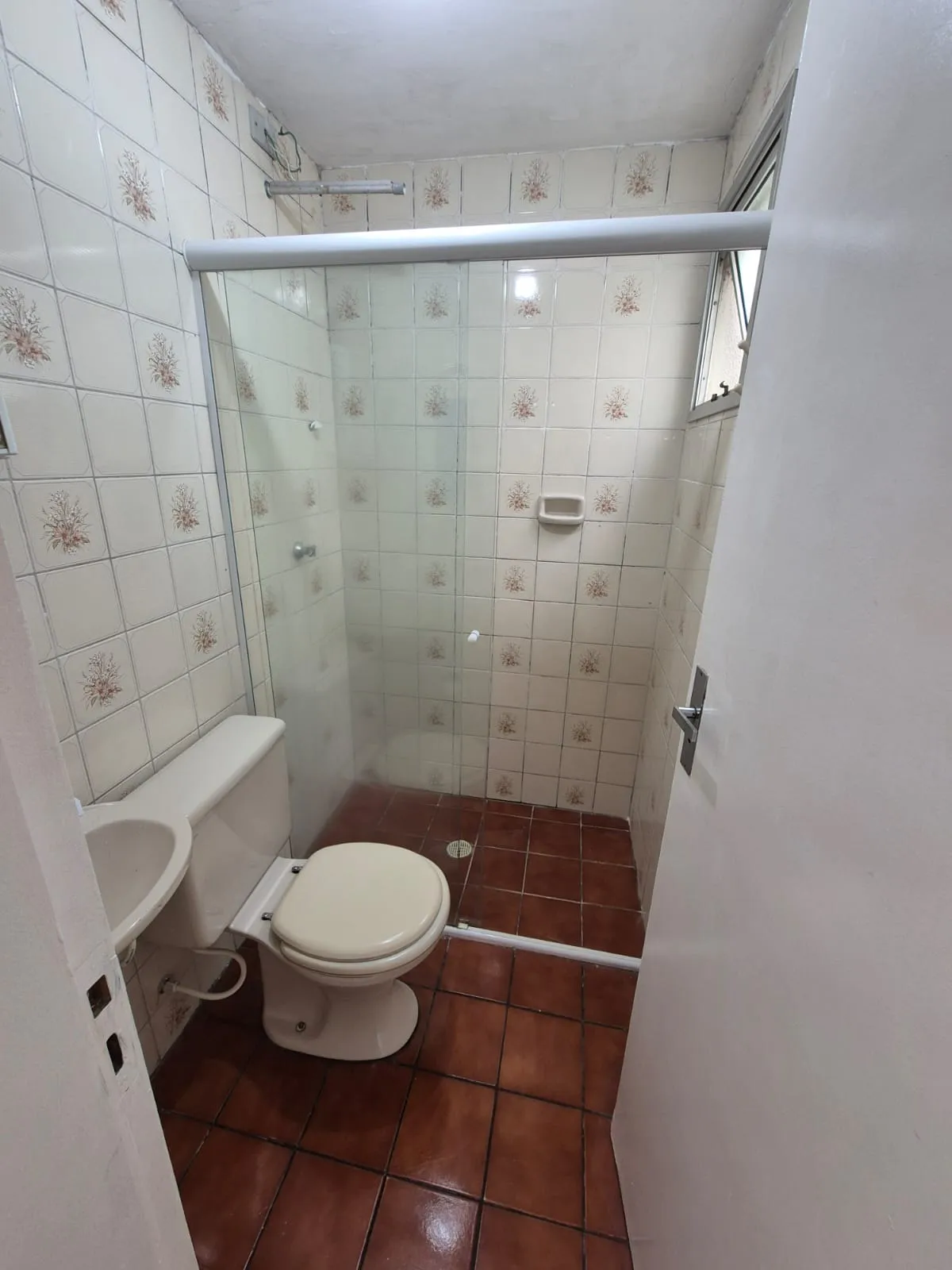Imagem VENDO AMPLO APARTAMENTO DE 02 DORMITÓRIOS NO BAIRRO JARDIM ORLY!