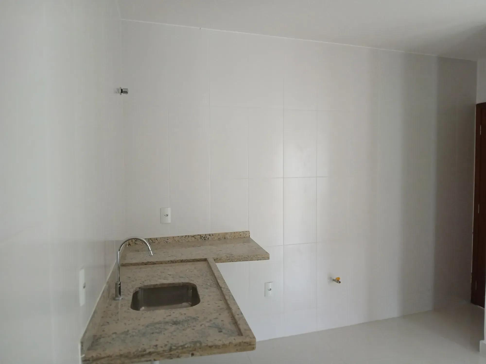 Imagem Casa de Vila com 3 Quartos à Venda, 105 m² em Itaipu - Niterói