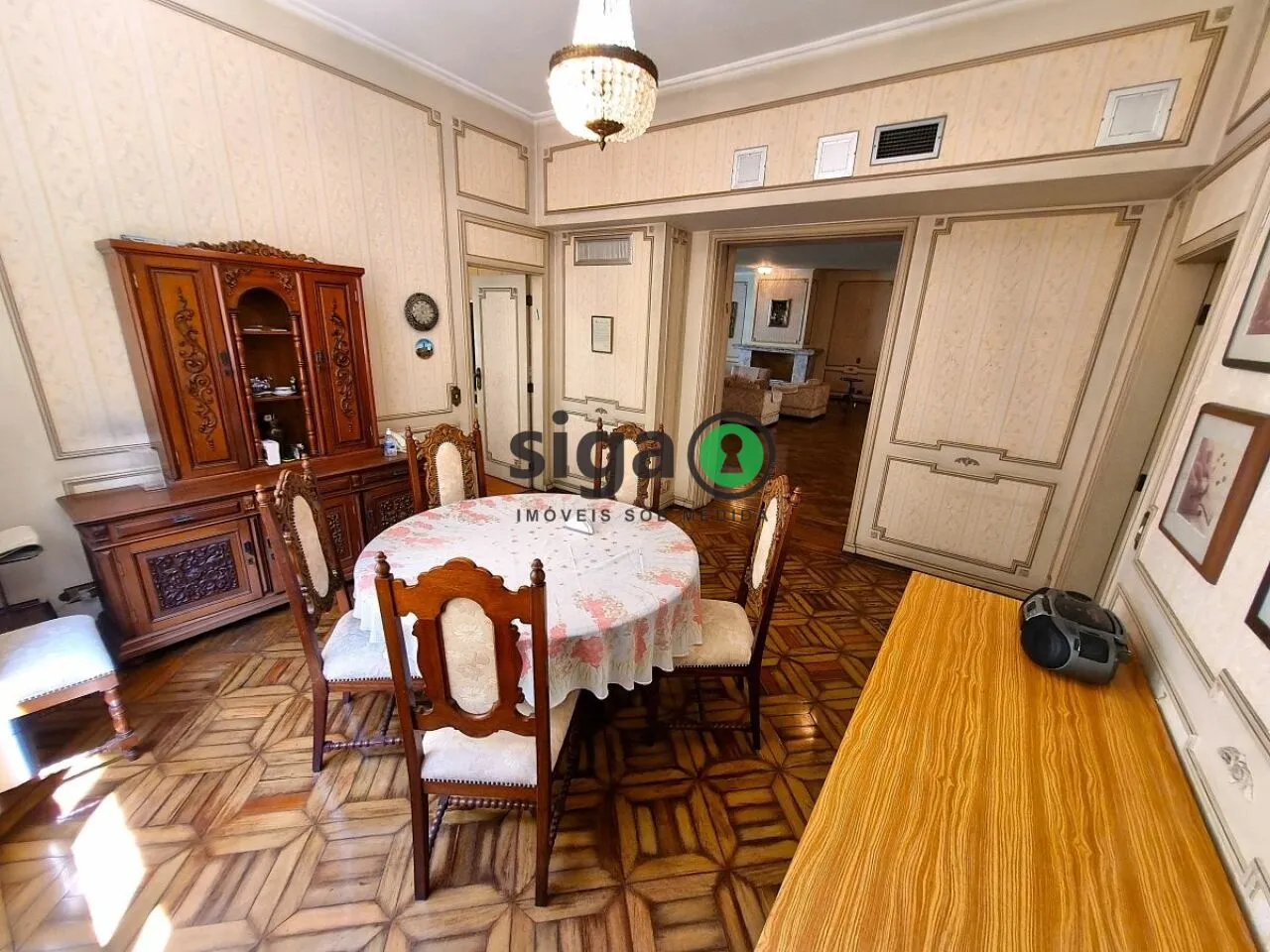 Imagem Casa a venda na Cidade Jardim com 5 quartos