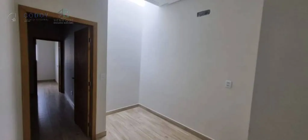 Imagem Casa Térrea de Alto Padrão no Res. Village Splendore - Próxima ao Shopping