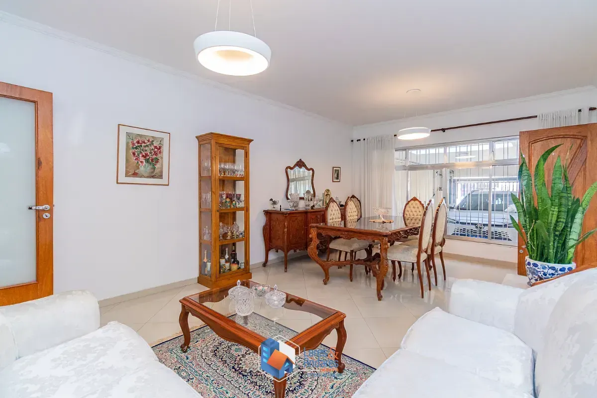 Imagem Casa para venda em Vila Congonhas com 3 quartos, sendo 1 suíte, 187m²