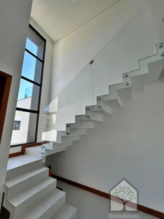Imagem Casa 3 suítes a 800 m da praia no Campeche