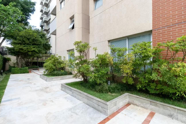 Imagem Apartamento à venda em São Paulo, Moema, com 3 quartos, 195m2