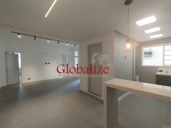 Imagem Apartamento à venda com 80m², 2 quartos e vista mar por R$729.000,00 no Gonzaga em Santos