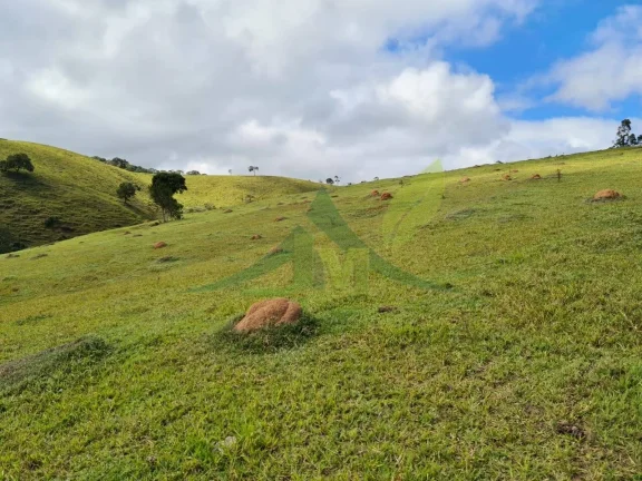 Imagem Belíssimo sítio á venda localizada na cidade de Piracaia