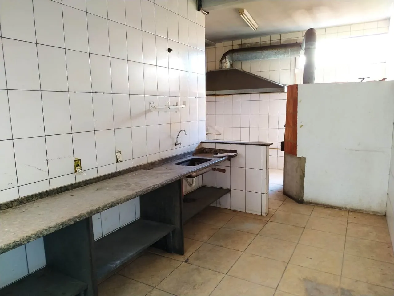 Imagem Comercial à venda e locação 280M², Moreira César, Pindamonhangaba - SP