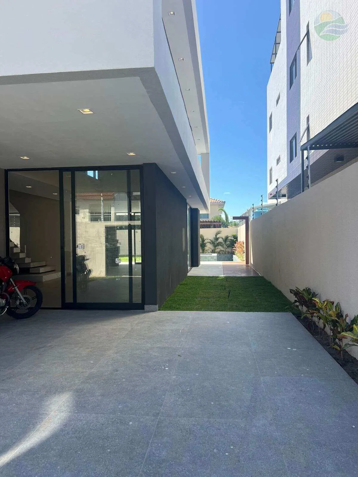 Imagem Casa com 4 suites, 245m2, à venda, no Portal do Sol, em João Pessoa, Paraiba.