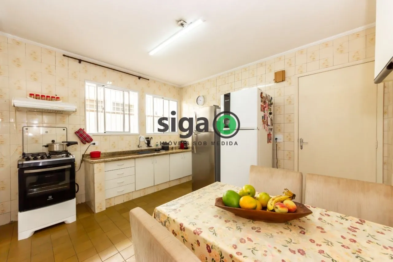 Imagem Casa à venda na Granja Julieta - 225m², 4 quartos e 2 vagas