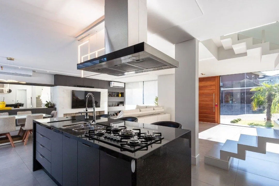 Imagem Casa Condominio para Venda - 280m², 3 dormitórios, sendo 3 suites, 4 vagas - Lagos De Nova Ipanema
