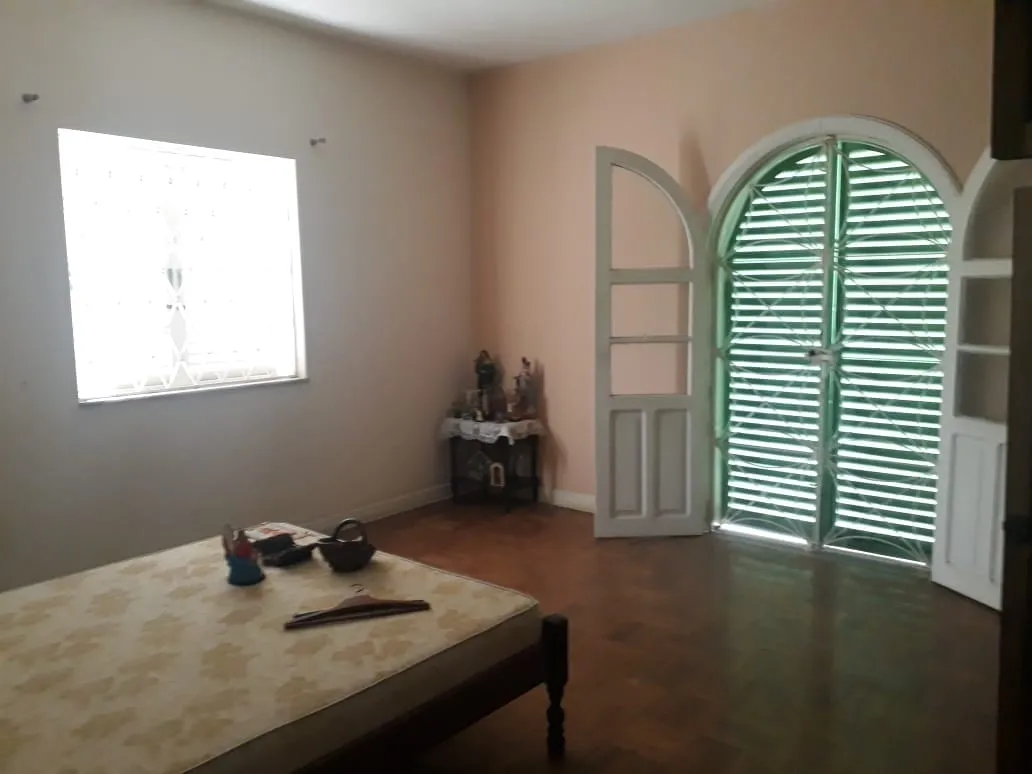 Imagem Casa à venda e locação 3 Quartos, 1 Vaga, 935M², Alto do Tabaú, Pindamonhangaba - SP