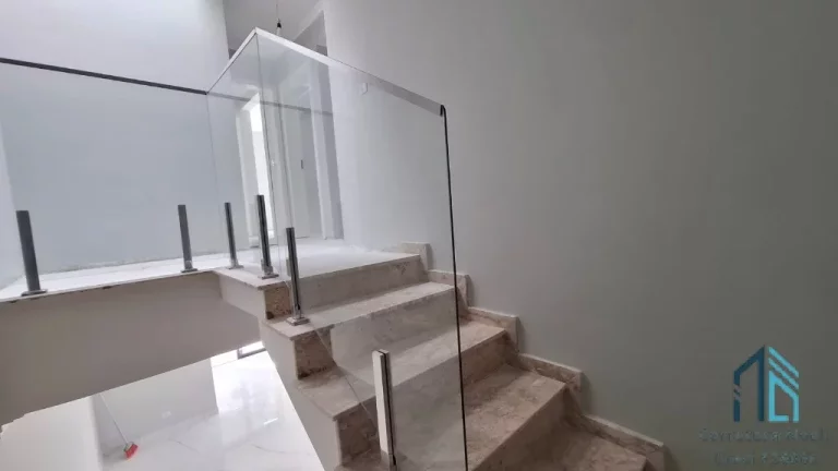Imagem Sobrado novo a venda, 03 quartos c/suíte, churrasqueira, 03 vagas, em Pinhais - PR