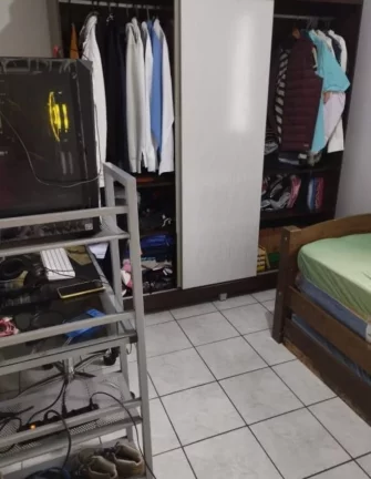 Imagem Apartamento reformado com vaga de garagem em São Vicente no Conjunto Residencial Tancredo Neves!