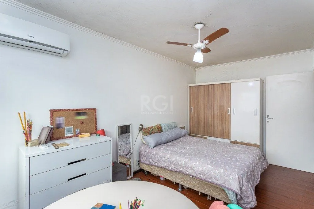 Imagem Apartamento térreo com pátio de 1 dormitório no bairro Santa Cecilia