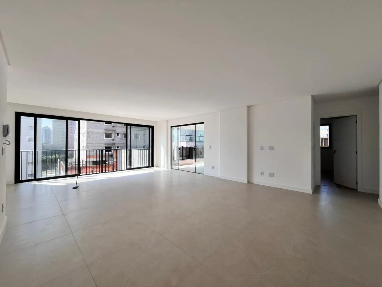 Imagem Apartamento à venda com 144.65m2 por R$ 1.600.000,00