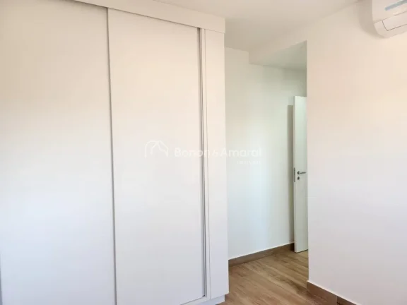 Imagem Recém-entregue, mobiliado, com planta moderna e excelente aproveitamento dos espaços. O living par...
