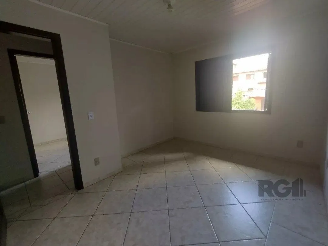 Imagem Casa 4 dormitórios, Bairro Cavalhada.