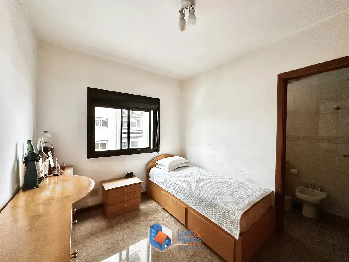 Imagem Apartamento para venda em Vila Mariana com 4 quartos, sendo 2 suítes, 177m²
