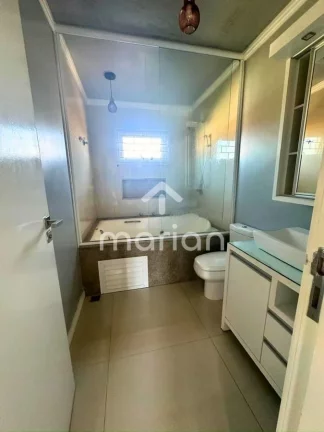 Imagem Sobrado com 3 quartos, Centro - Penha