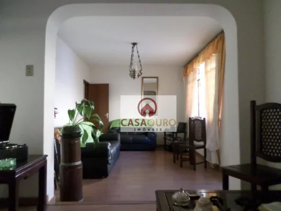 Imagem Casa com 6 dormitórios à venda, 200 m² por R$ 715.000,00 - Colégio Batista - Belo Horizonte/MG