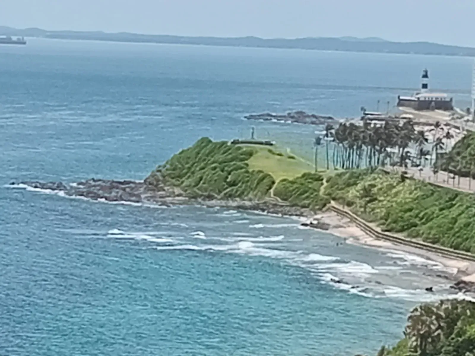 Foto do imóvel: Apartamento com 2 Quartos à Venda, 67 m² em Avenida Oceânica, nº 2516. Ondina, Salvador - BA