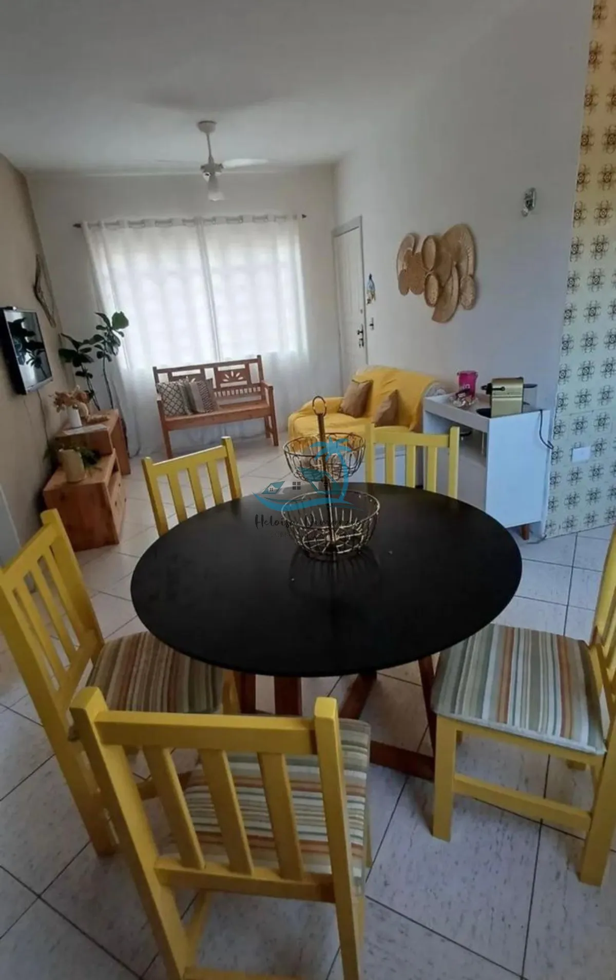 Imagem Ótimo apartamento reformado com 2 dormitórios no Itaguá em Ubatuba, apenas 477.000,00.