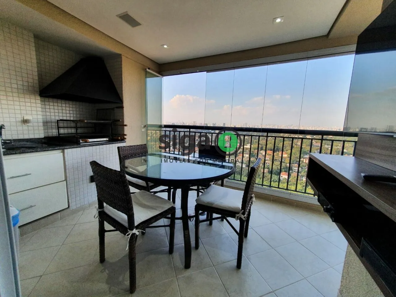 Foto do imóvel Apartamento à Venda no Jardim Guedala - 3 Suítes, 3 Vagas e Vista Privilegiada