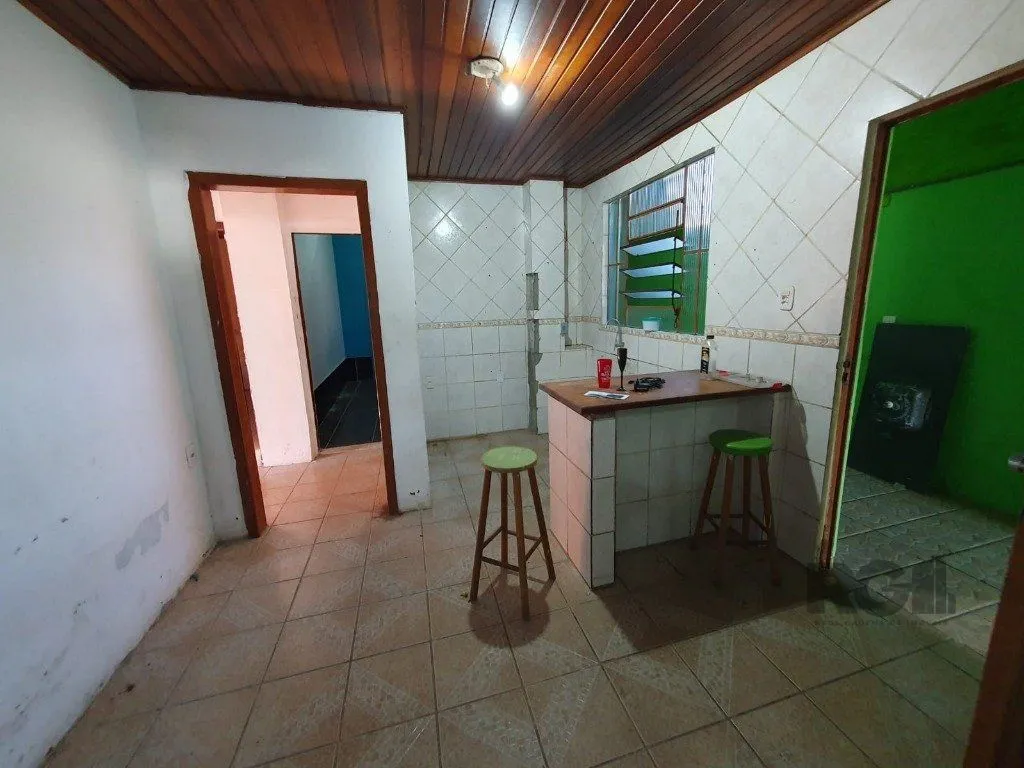 Imagem Casa 2 dormitórios próximo shopping Canoas