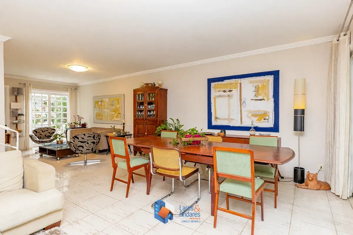 Imagem Casa para venda em Vila Cruzeiro com 4 quartos, sendo 3 suítes, 260m²