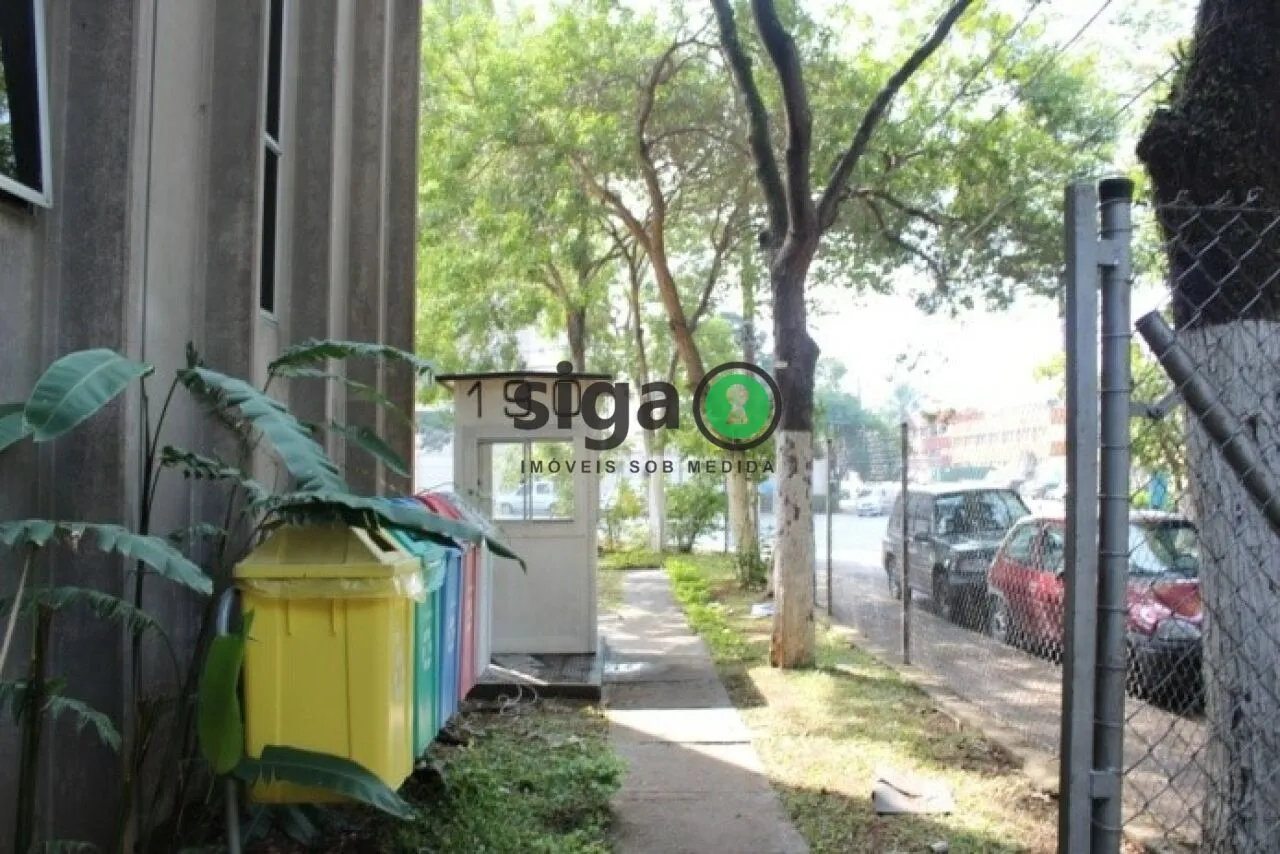 Imagem Imóvel Comercial/Industrial à Venda - Estrutura Completa com 2.194 m² - ZDE-2