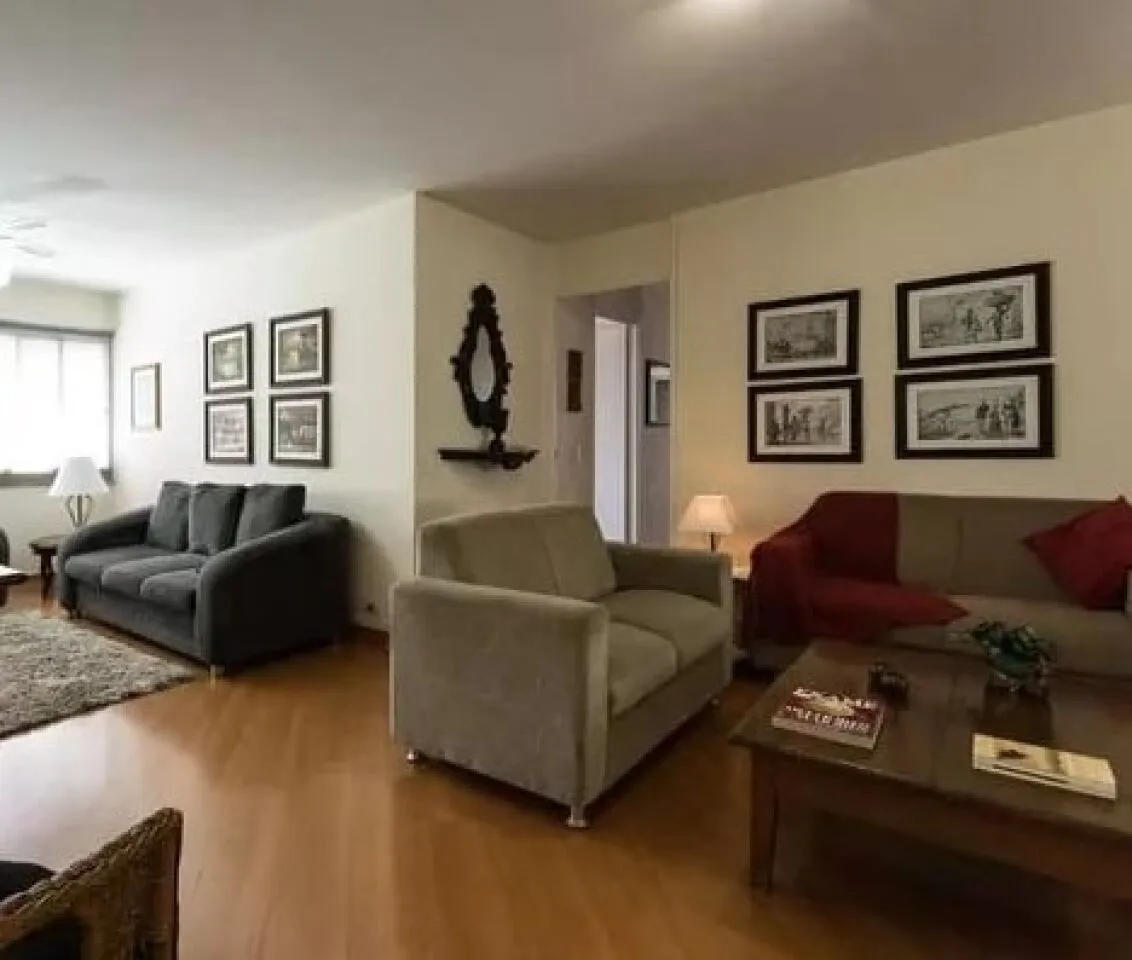 Foto do imóvel Apartamento Reformado de 110 m² com 3 Dormitórios e Planta Exclusiva na Vila Olímpia.