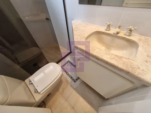 Imagem Pitangueiras ! Piscina Privativa. 300 metros do mar.