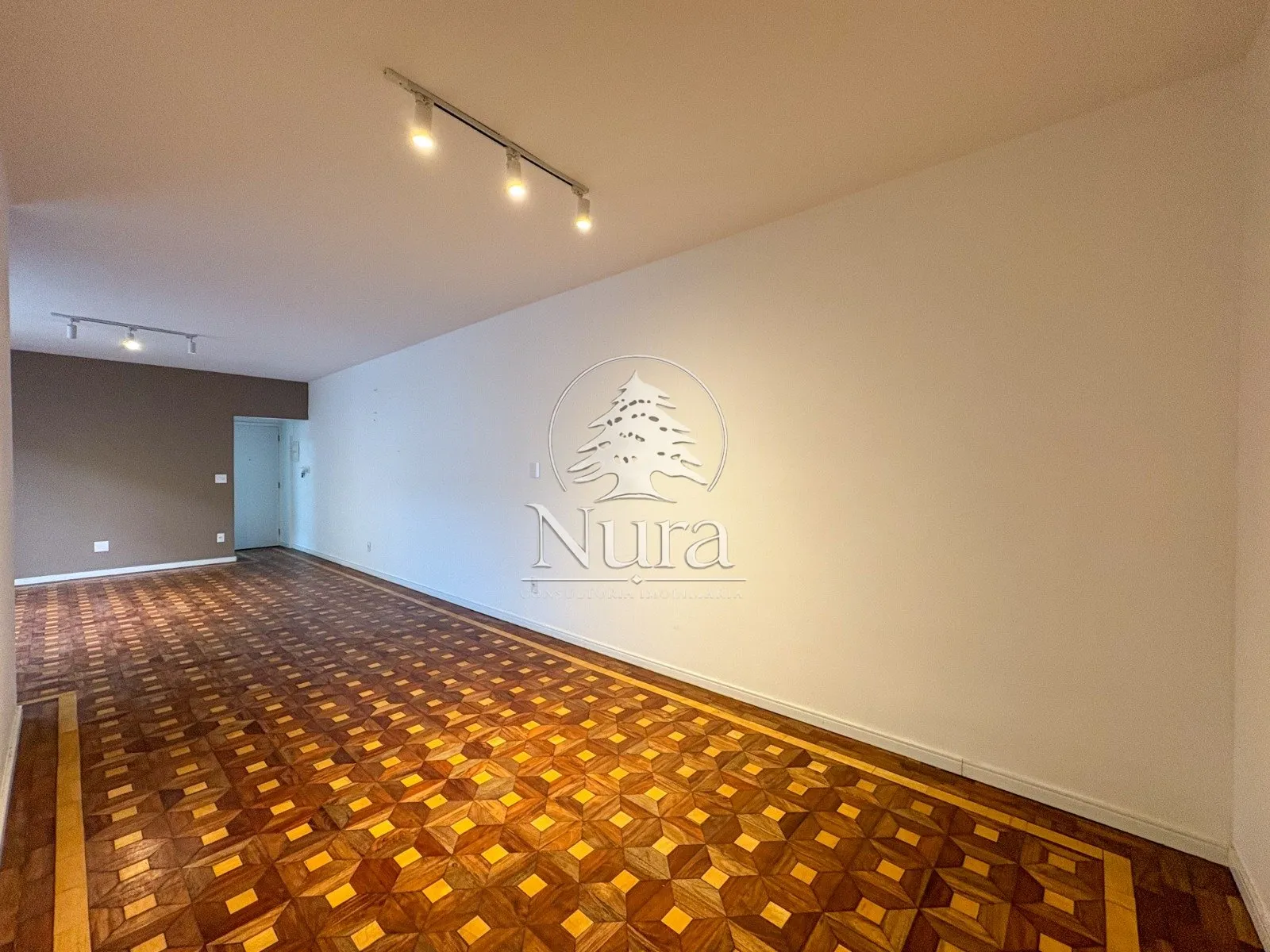 Imagem Apartamento de 3 quartos, 145m² no bairro Ponta da Praia, em Santos
