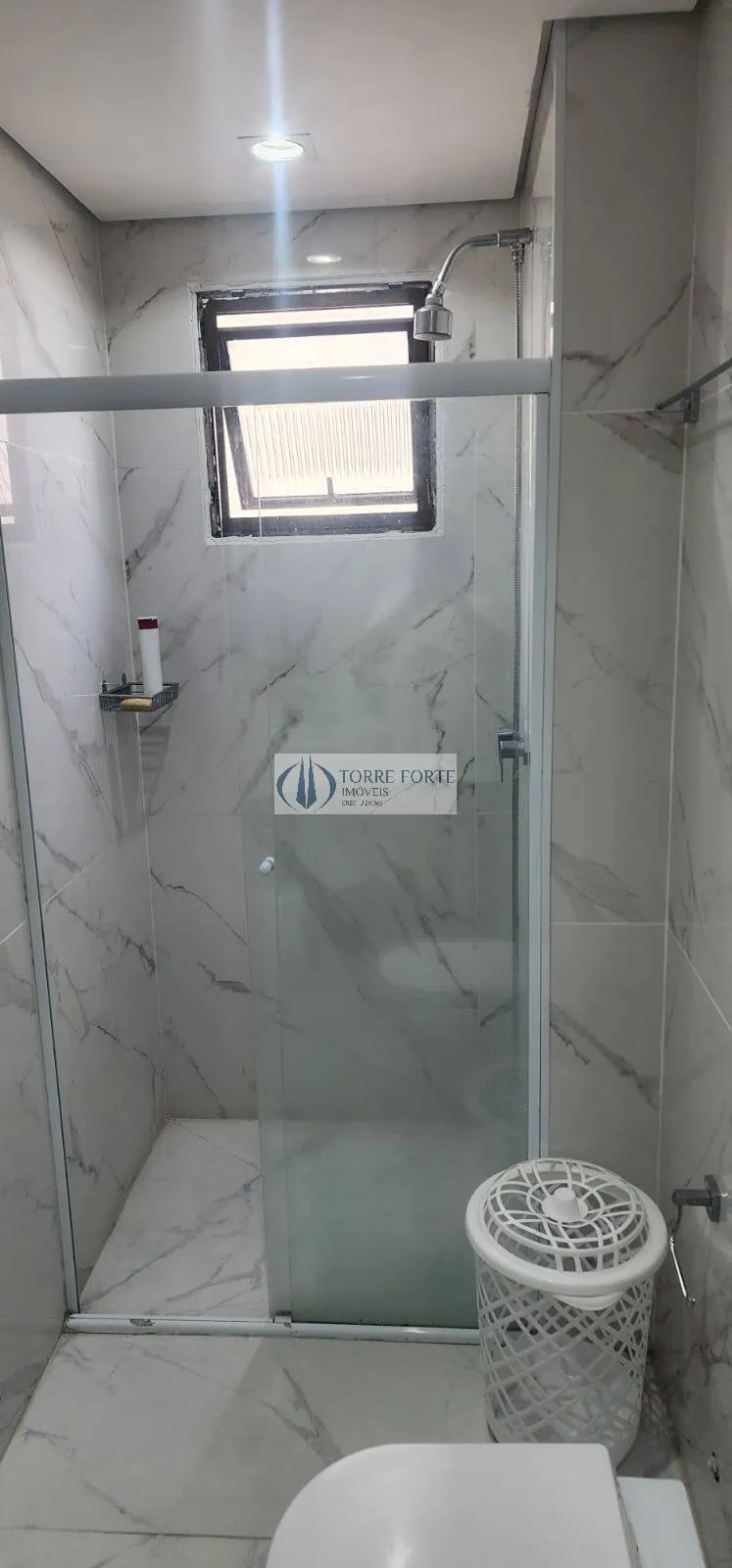 Imagem Lindo apartamento com 4 dormitórios, varanda e 3 vagas em Indianópolis
