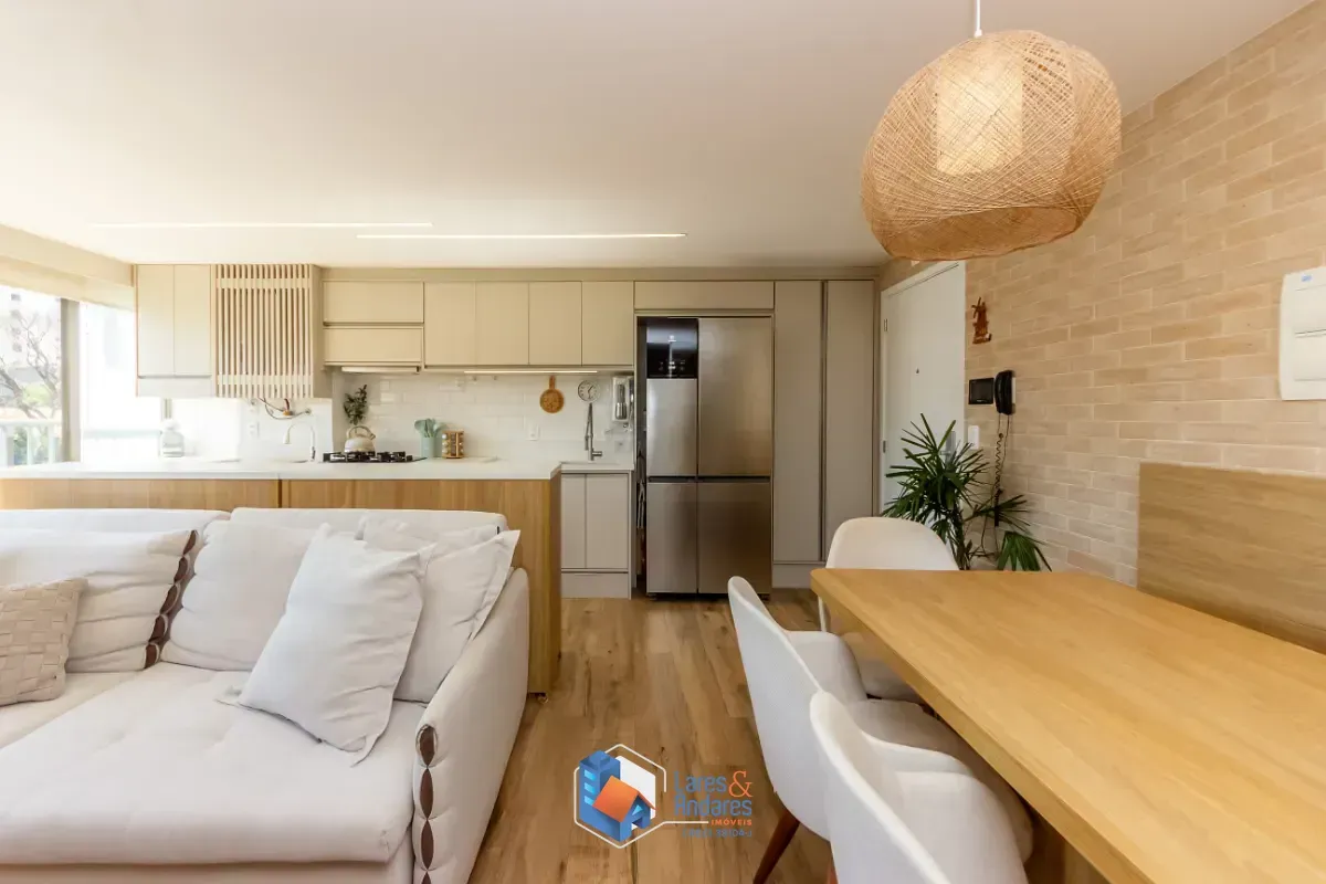 Imagem Apartamento para venda em Chácara Inglesa com 2 quartos, sendo 1 suíte, 58m²