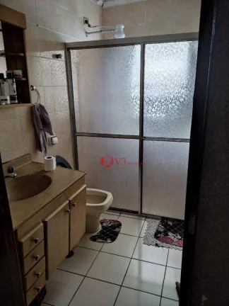 Imagem Sobrado com 4 dormitórios à venda, 320 m por R$ 480.000,00 - Aricanduva - São Paulo/SP